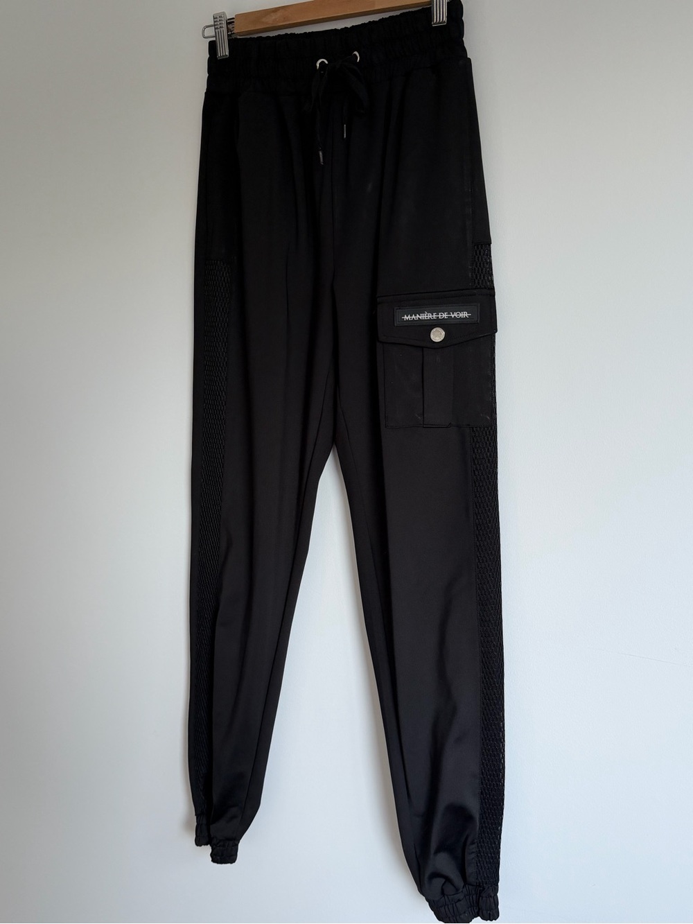 Manière de Voir Black Cargo Jogger Pants